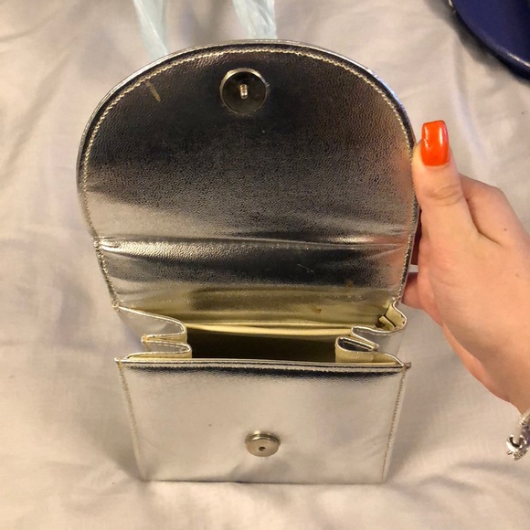 Silver Purse - Picture 7 of 8